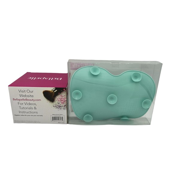 Makeup Brush Cleaner & Dryer Silicone Makeup Brush Cleaning Mat Set & Brush Egg - Picture 2 of 4